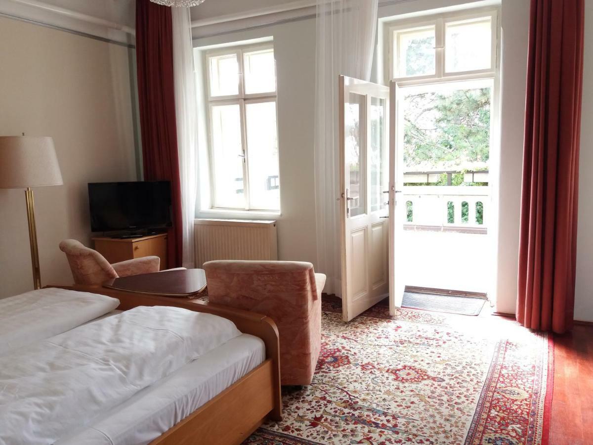 Pension Villa Inge Baden Extérieur photo