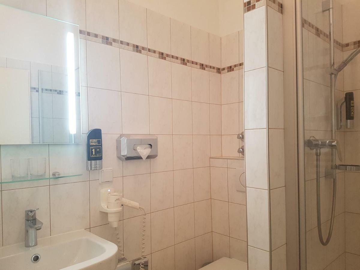 Pension Villa Inge Baden Extérieur photo