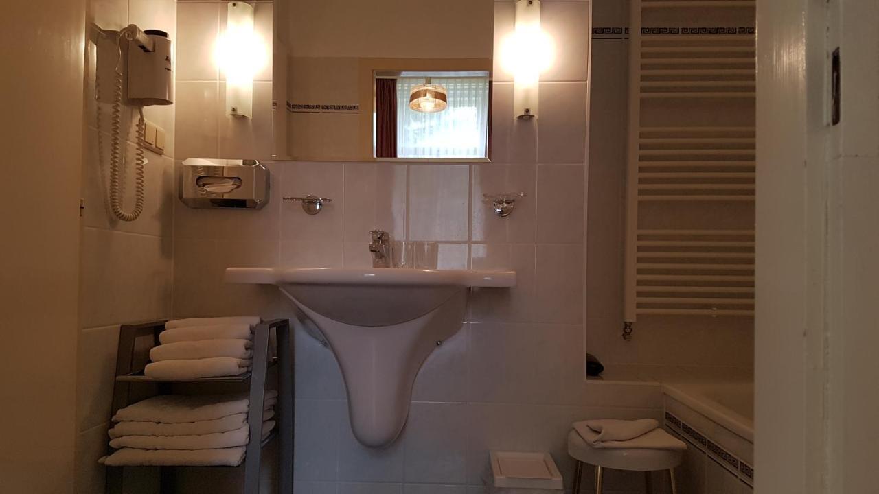 Pension Villa Inge Baden Extérieur photo